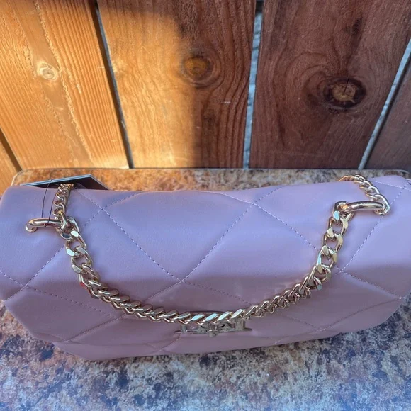 Badgley Mischka Quilted Big Chain Crossbody Bag - Picture 6 of 14